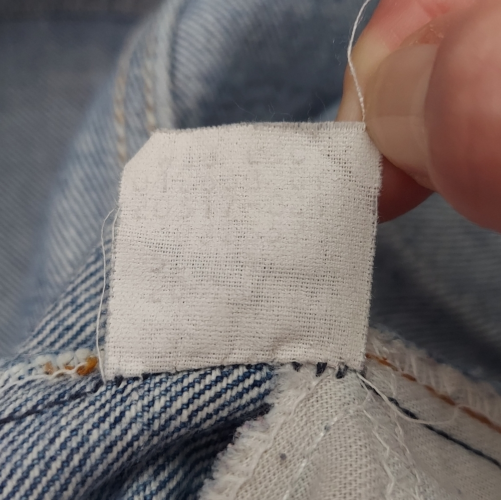 Vintage Levi's Orange Tab Jeans Size 35x32 Distressed Faded Blue Jeans - Picture 5 of 16
